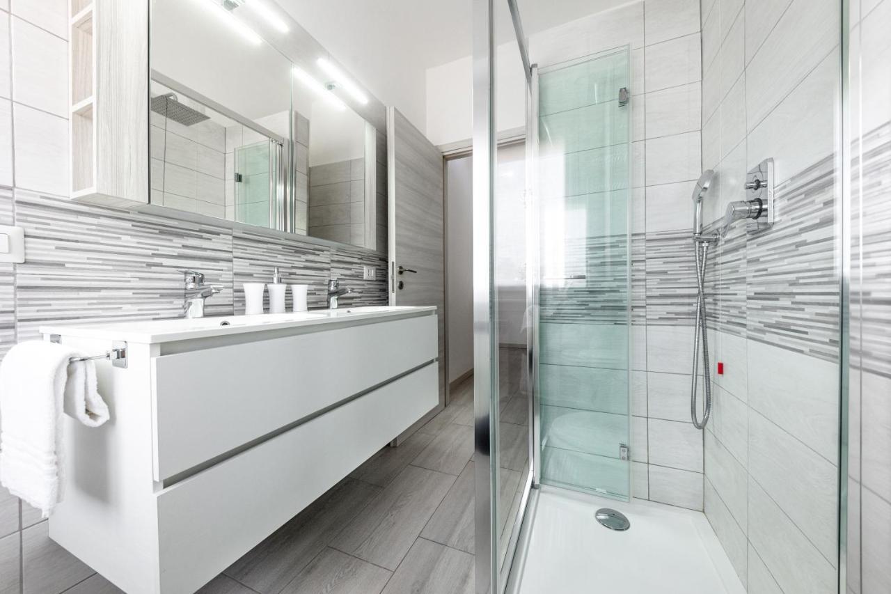 House Near Train StationA/C Apartment Seriate Exterior foto